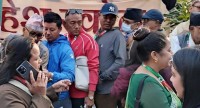 कांग्रेसको नेतृत्व चयन गर्न आज मतदान, बिहानैदेखी मतदाता लाईनमा