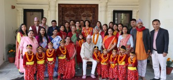 राष्ट्रपतिद्वारा नवकन्याको पूजाअर्चना