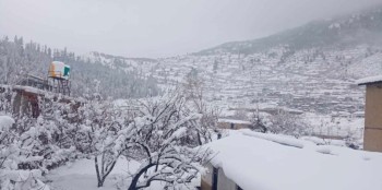 चिसो बढ्दा मुगुको जनजीवन कष्टकर,  भारी वर्षा