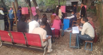 बाँकेका तीन वटै क्षेत्रमा एकैसाथ उत्साहजनक मतदान