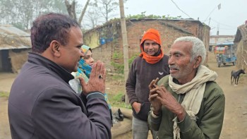 बाँके-२ का मतदाता रिझाउँदै कमरुद्धिन राई