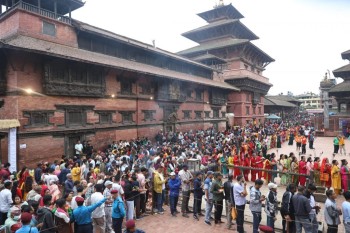 आज श्रीकृष्णजन्माष्टमी, कृष्ण मन्दिरमा भक्तजनको भिड