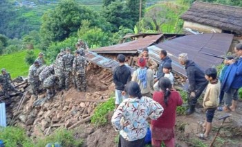 रामेछापमा पहिरामा पुरिएर ६ जनाको मृत्य, चार बेपत्ता