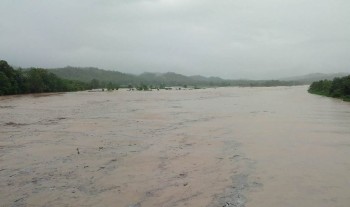 राप्ती नदीमा बाढी सर्तकताको विन्दु नजिक