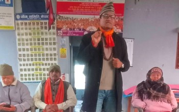 मतदाताका समस्या सुन्दै राप्रपाका उम्मेदवार देवकोटा 