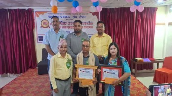 चलचित्र पत्रकार संघ बाँकेबाट सुवेदी र गिरी सम्मानित 