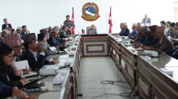 मन्त्री र सचिवलाई प्रधानमन्त्री कार्कीको १४ बुँदे निर्देशन