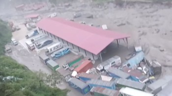 भोटेकोशी नदीमा बाढीले रसुवाको टिमुरे क्षेत्रमा ठुलो क्षति