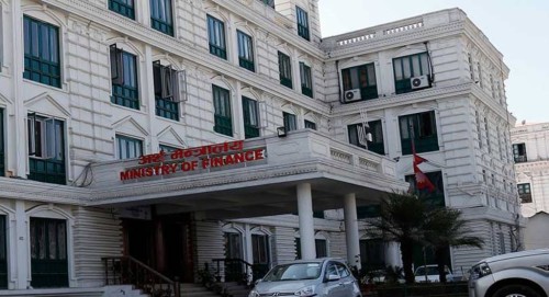 अर्थ मन्त्रालयले एकसाथ गर्‍यो ३० उपसचिवको सरुवा