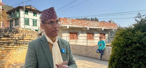 हेडमास्टरलाई ‘थर्काएको’ भिडियो भाइरल भएपछि विश्वराजले मागे माफी