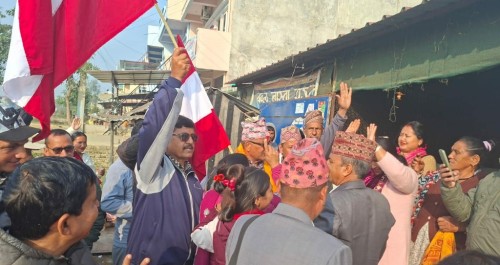 कोहलपुरको आफ्नै वडामा गौडेल घरदैलोमा