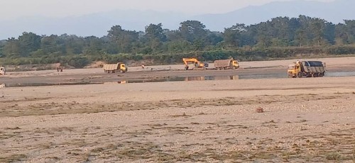 राप्ती सोनारी र डुडुवाबीच सिमा विवाद, डुडुवाले नदीजन्य पदार्थ जवरजस्ती उत्खनन् गरेको आरोप 