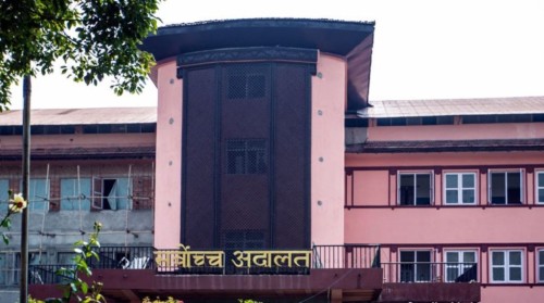 प्रधानन्यायाधीश सिफारिसविरूद्ध सर्वोच्चमा रिट