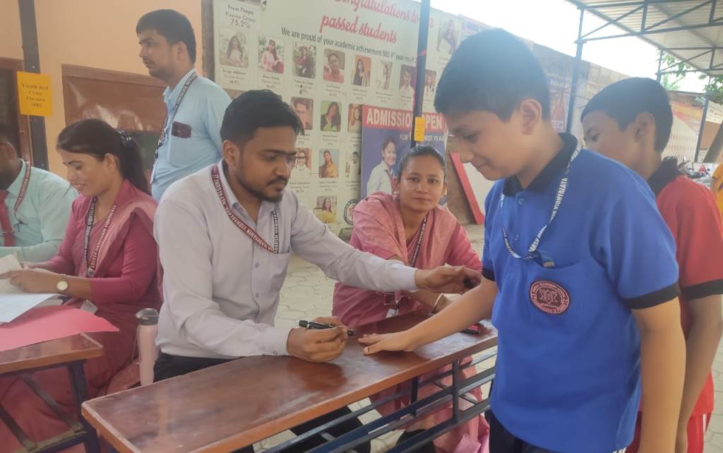 Adarsh-School-Junior-Red-Cross-Photo-3-1748628719.jpg