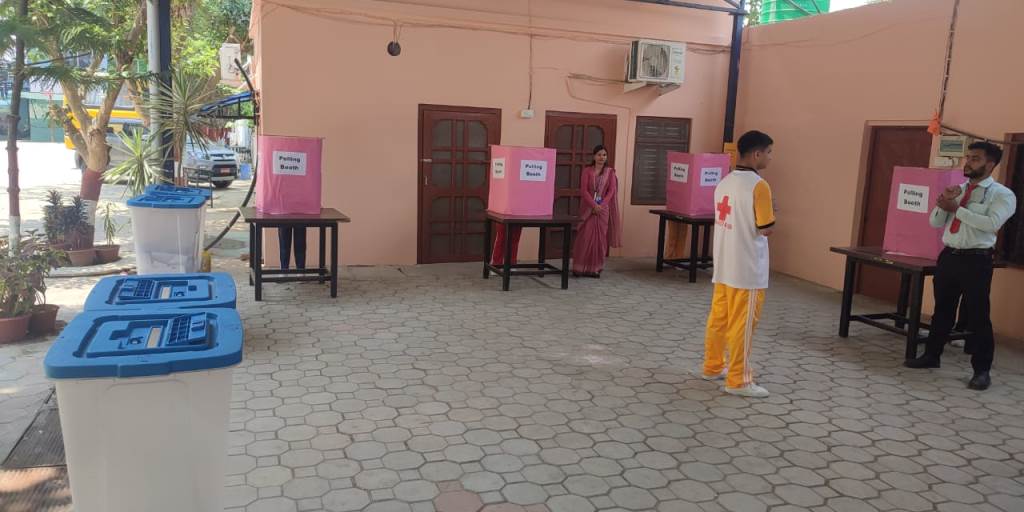 Adarsh-School-Junior-Red-Cross-Photo-4-1748628721.jpg