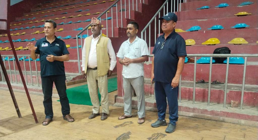 मन्त्री यादवले गरे नेपालगन्ज रंगशाला निरीक्षण