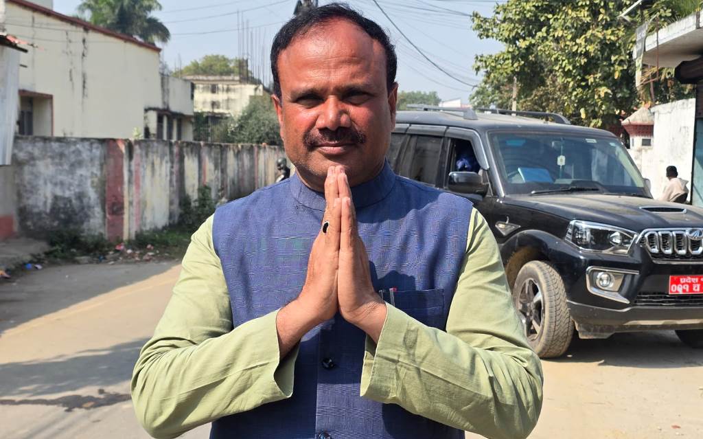 असत्यका विरुद्ध खरो रुपमा उत्रने कमरुद्धिन