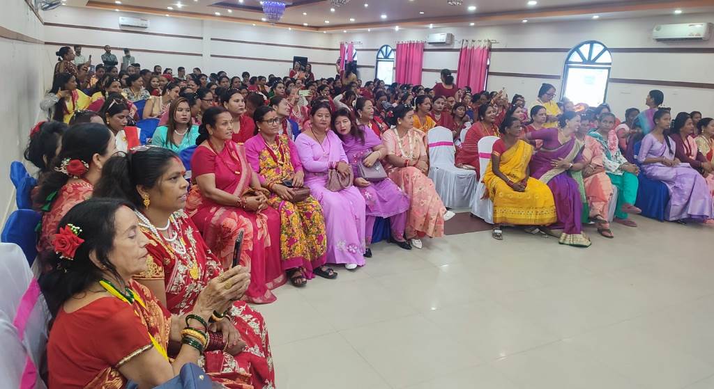 mahila-sangh-teej-2082-1755535460.jpg